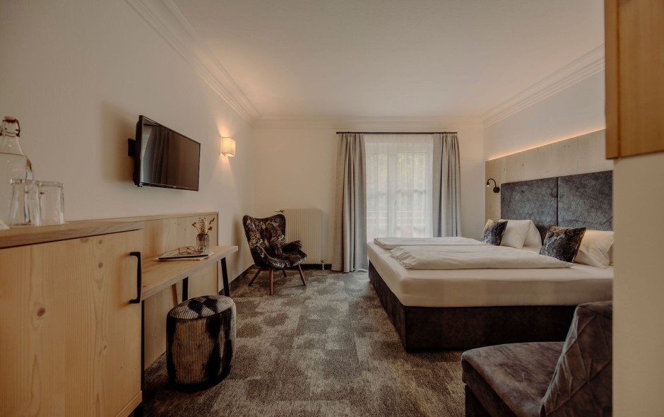 Zimmer Double Medium im Haupthaus f&uuml;r 2 bis 3 Personen